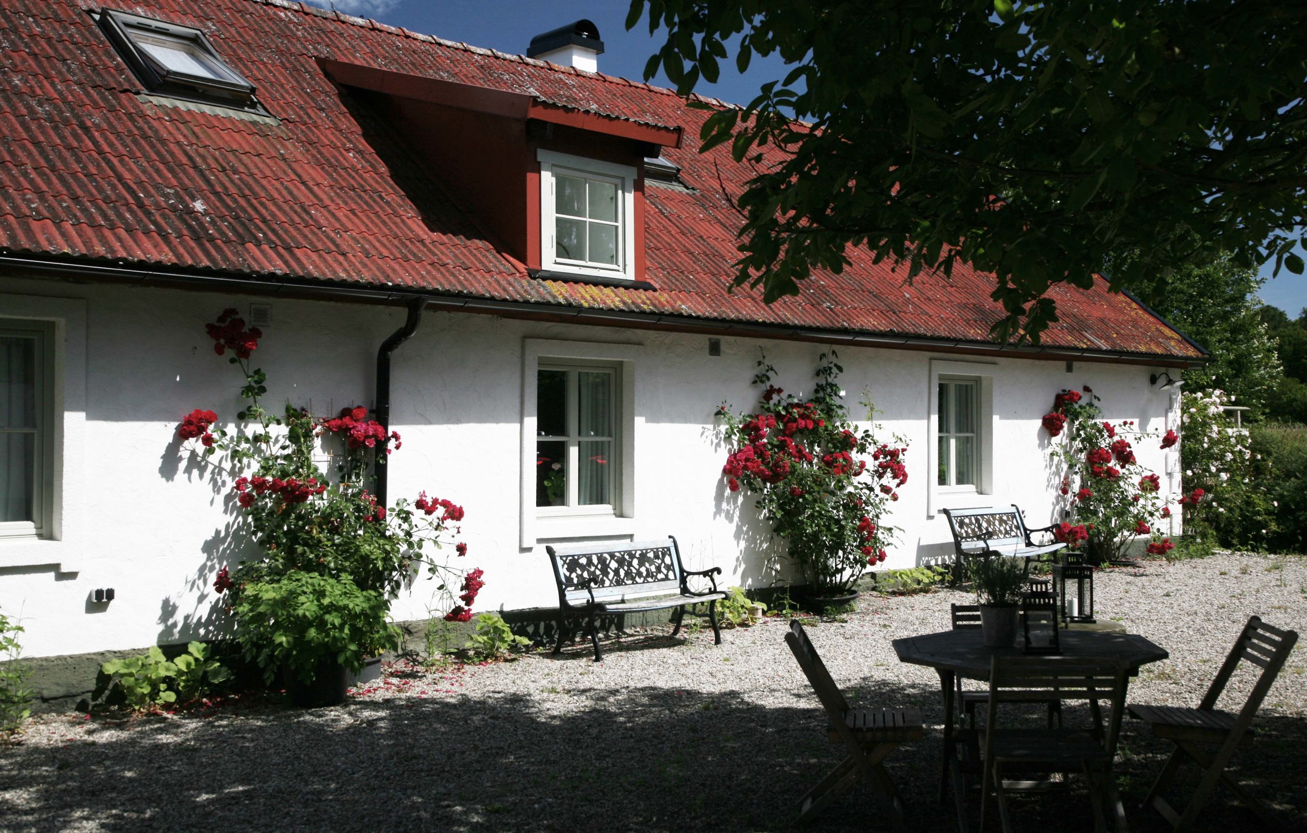 Stenrosgården